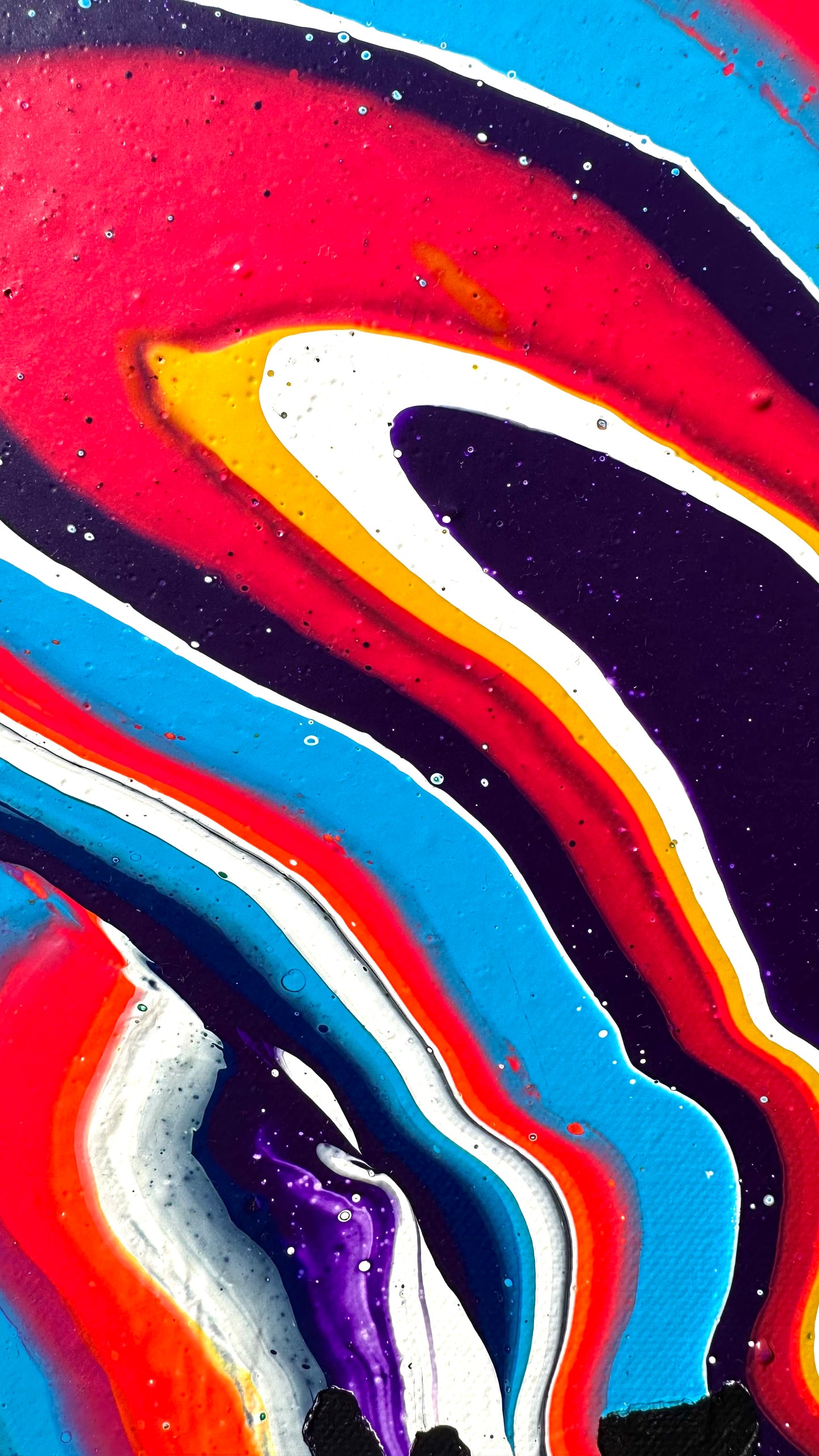 Flowing Illusions