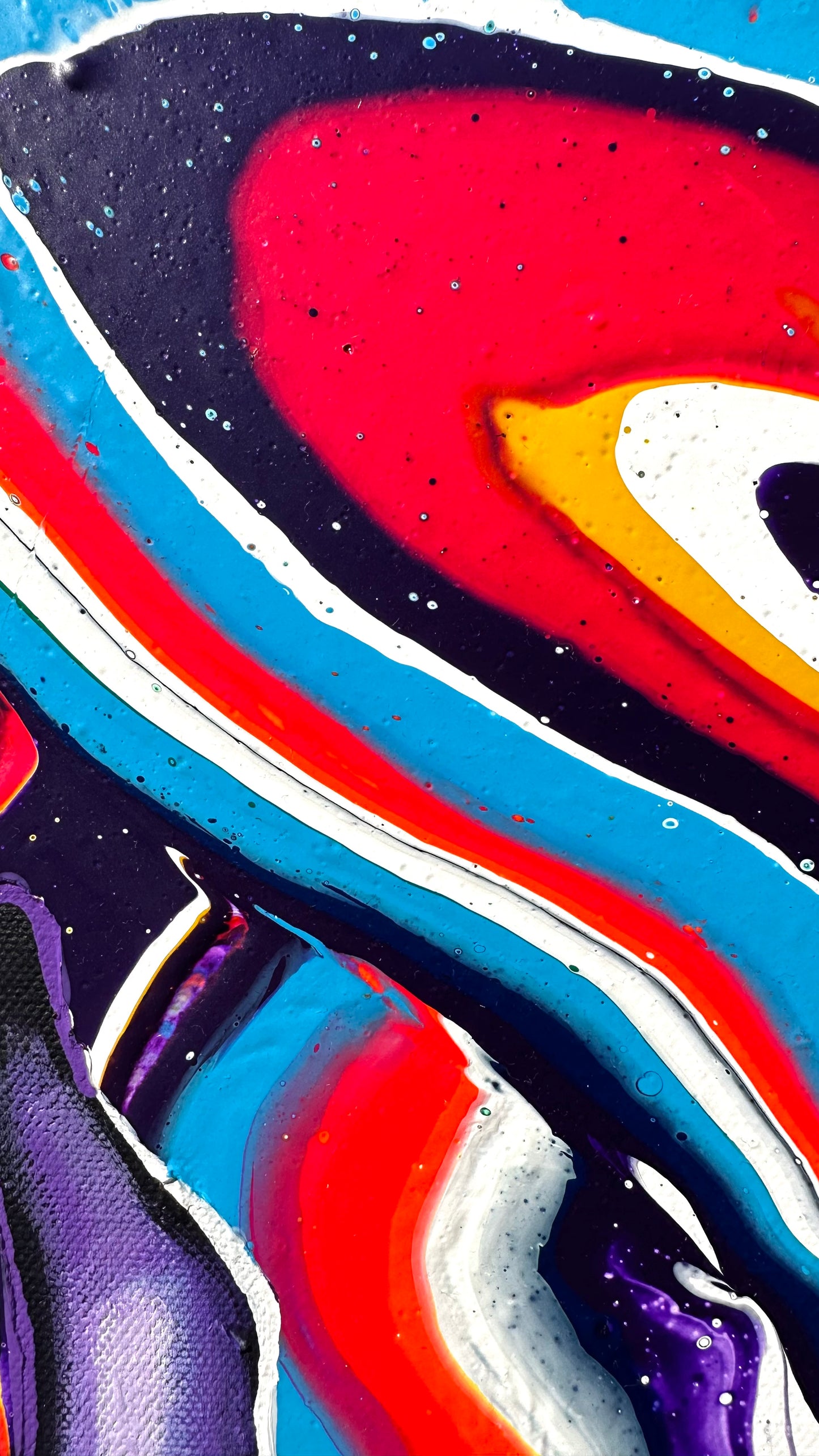 Flowing Illusions